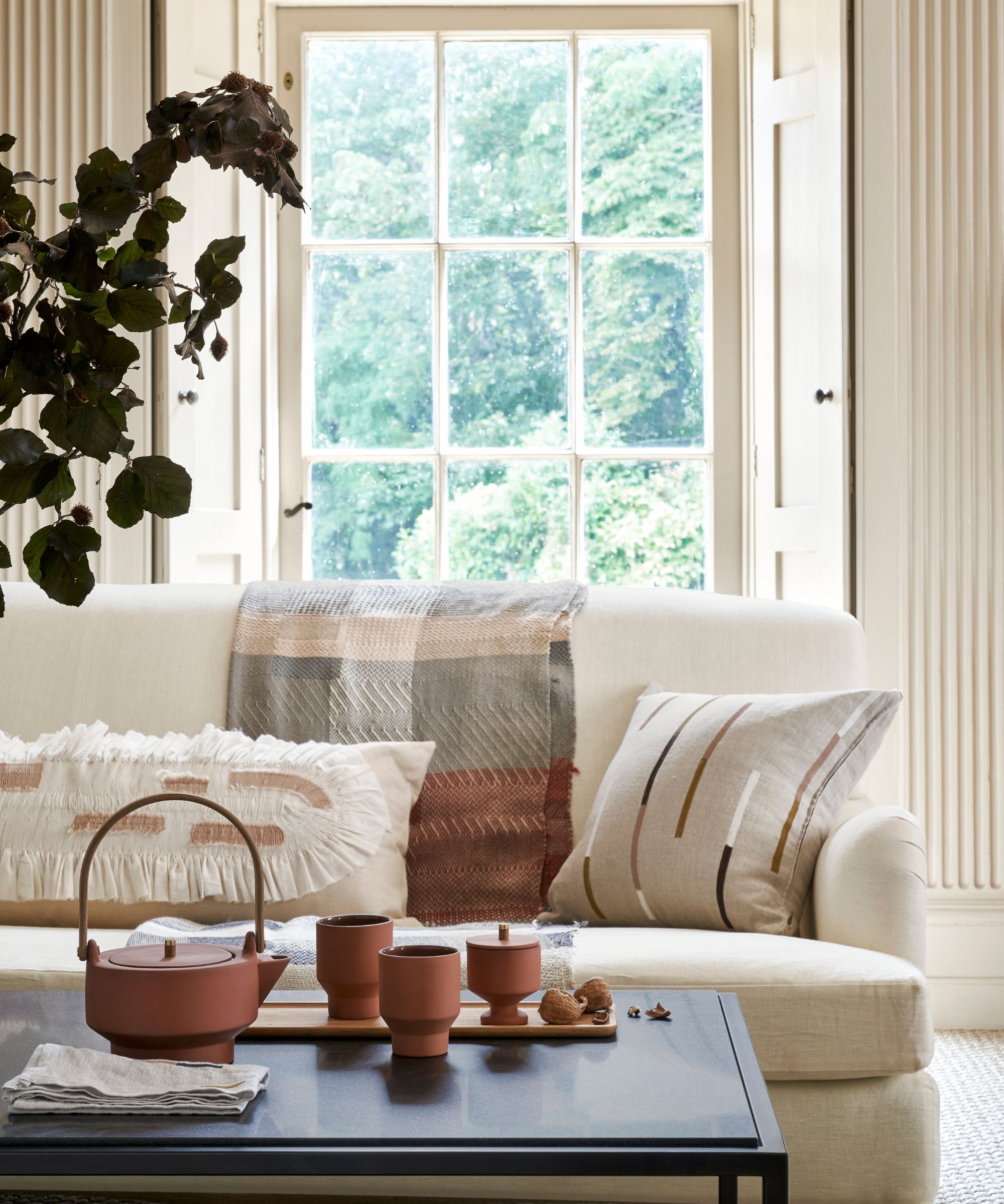 Cozy neutral sitting room