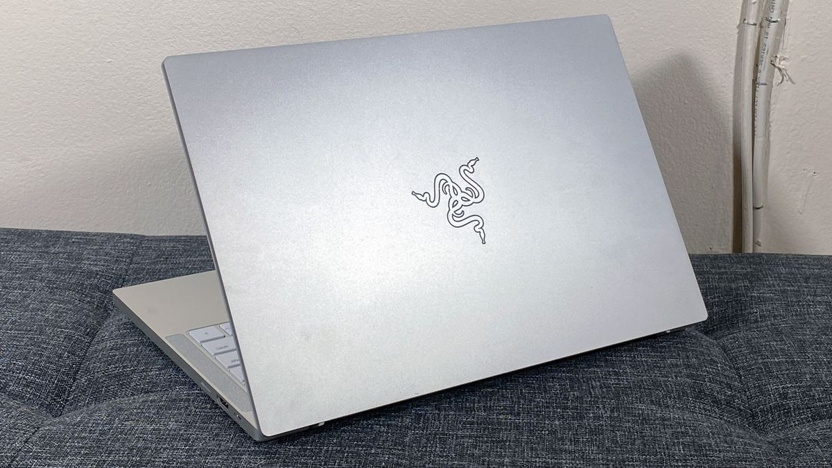 Razer Book 13