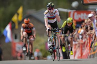 Anna van der Breggen claims her fifth Fleche Wallonne title