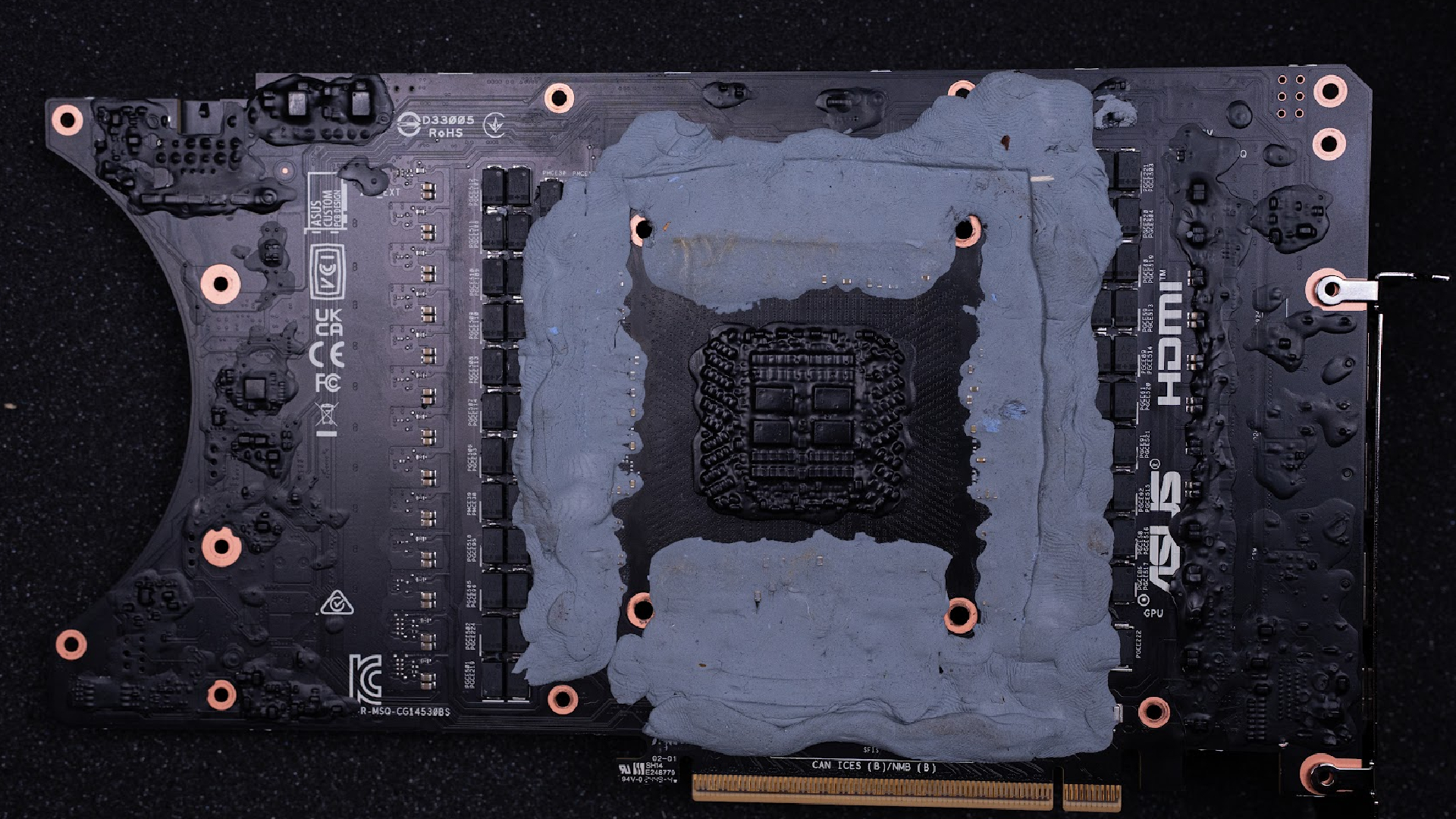 Thermal putty on the back of ROG Astral 5090
