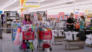 Tina Fey and Amy Poehler shop in Sisters.