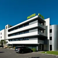 Pau Zénith B&B HotelDistance to event:Tripadvisor rating: Pau Zénith B&B HotelDistance to event:Tripadvisor rating: