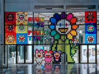Takashi Murakami, exhibition view of colourful figures