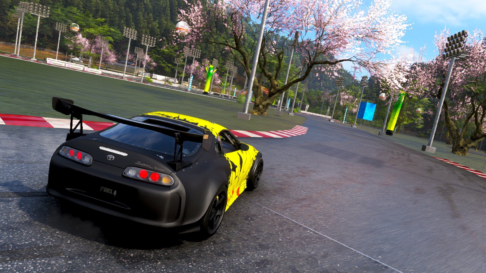 Don't miss this almost unheard-of chance to get a racing wheel for Forza Horizon 6 for under $100