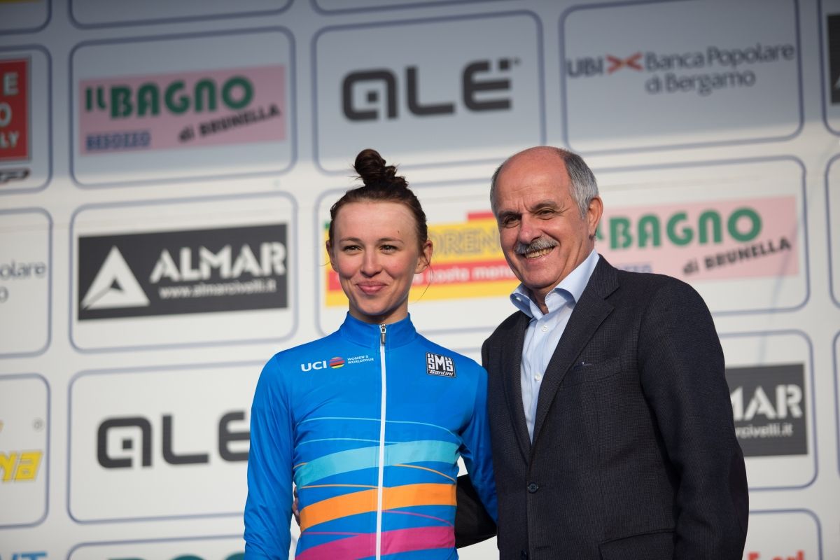 Leader of the youth Women's WorldTour standings, Katarzyna Niewiadoma (Rabo Liv), with Renato Di Rocco