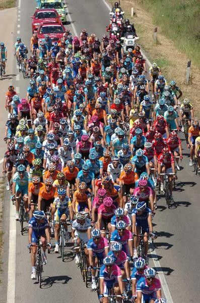 Lampre at the front.