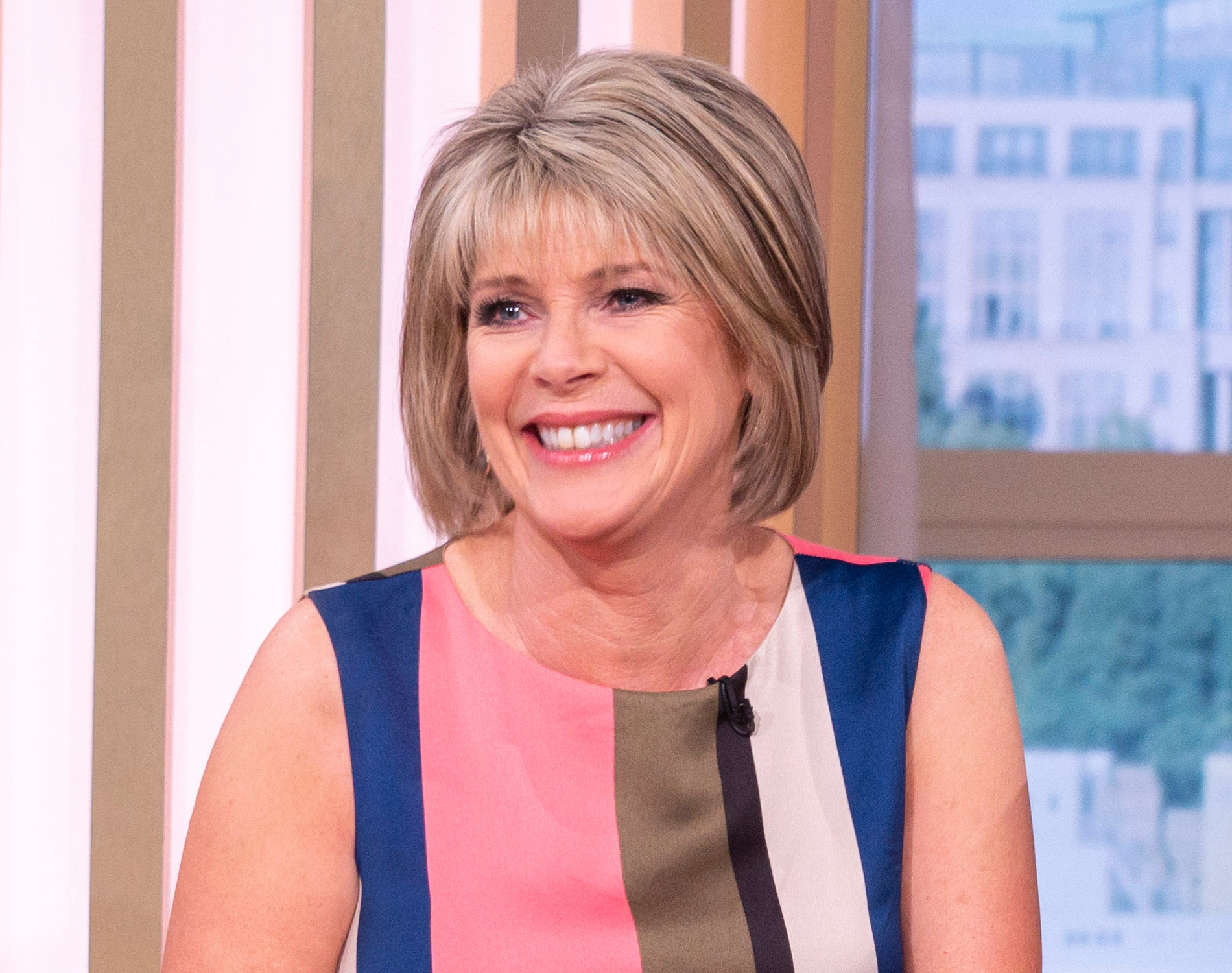 Fans call for Ruth Langsford to launch her own cooking show after ...