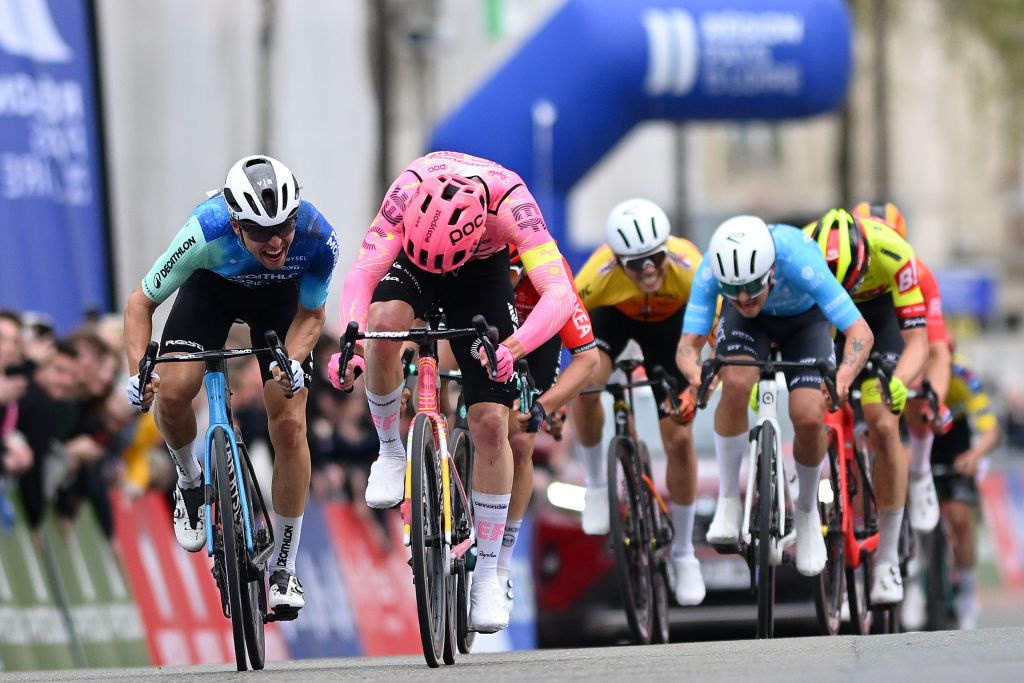 LE MANS FRANCE APRIL 05 LR Benoit Cosnefroy of France and Decathlon AG2R La Mondiale Team and Marijn van den Berg of The Netherlands and Team EF Education EasyPost sprint at finish line to winduring the 70th Region Pays de la Loire Tour 2024 Stage 4 a 1749km stage from MarolleslesBraults to Le Mans on April 05 2024 in Le Mans France Photo by Dario BelingheriGetty Images
