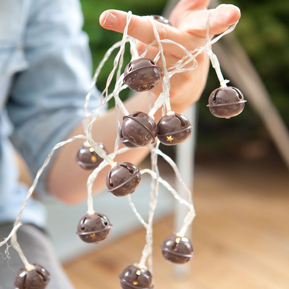 7 Christmas tree light hacks avoid untangling when taking the lights