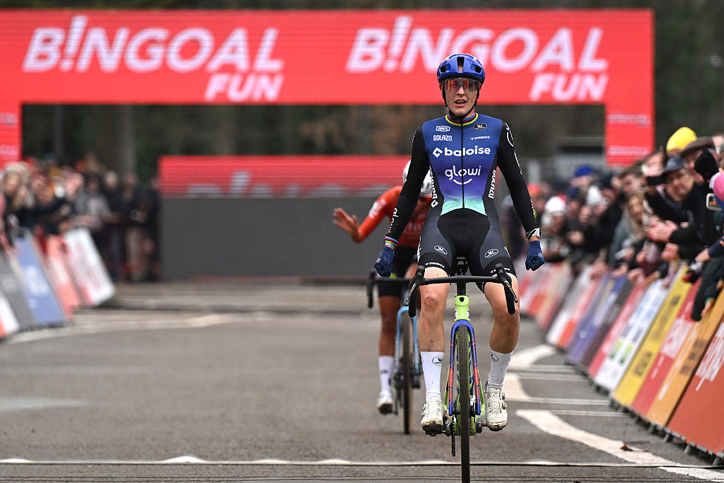 ANTWERPEN, BELGIUM - DECEMBER 20: Lucinda Brand of Netherlands and Team Baloise Glowi Lions celebrates at finish line as race winner during the 19th UCI Cyclo-Cross World Cup Antwerpen 2025 - Women's Elite on December 20, 2025 in Antwerpen, Belgium. (Photo by Luc Claessen/Getty Images)