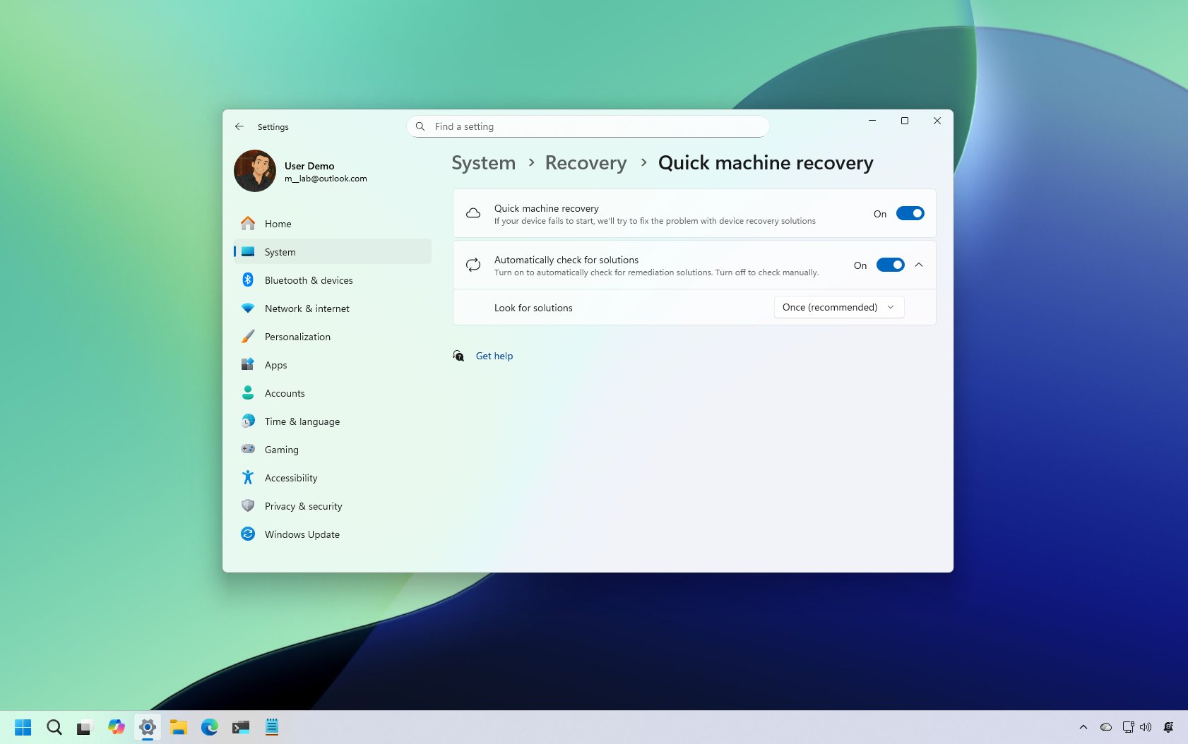 Windows 11 Quick Machine Recovery settings