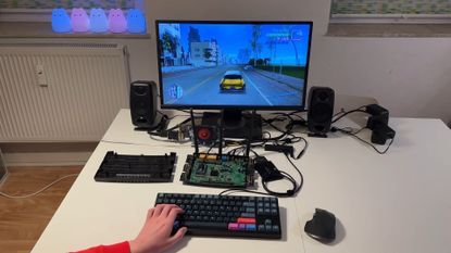 TP-Link Router runs GTA Vice City
