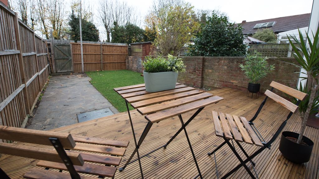 These Small Decking Ideas Will Make the Most of Any Garden | Homebuilding