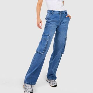 Boohoo Tall Cargo jeans, illustrating the best jeans for rectangle body type