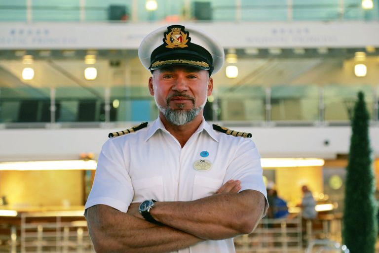 cruise ship captain