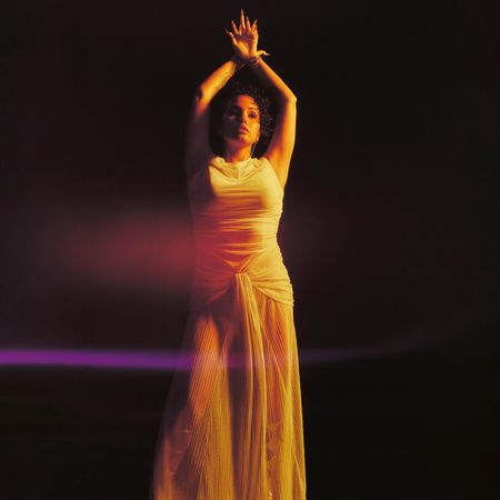 WHO WHAT WEAR UK 2024: AUTUMN ISSUE: MABEL