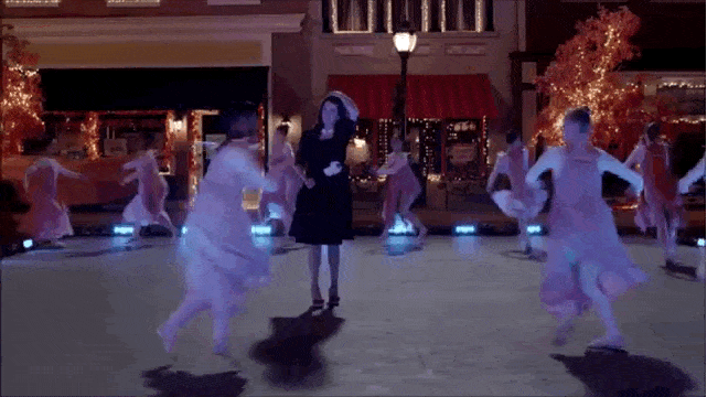 Gilmore Girls dancing