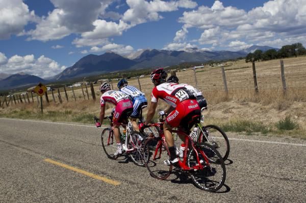 The day's break: Will Dickeson (Jelly Belly), Brad White (UnitedHealthcare), Jay Thomson (Bissell), and Eduard Beltran (EPM-UNE)