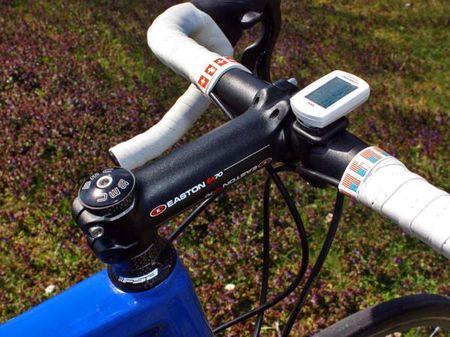 Hincapie is using a forged aluminum stem from Easton.