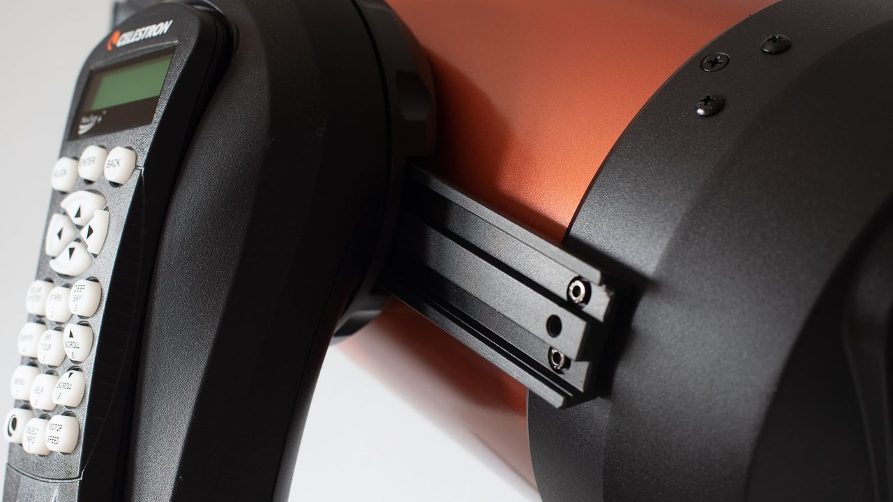 Celestron NexStar 8SE dovetail bar