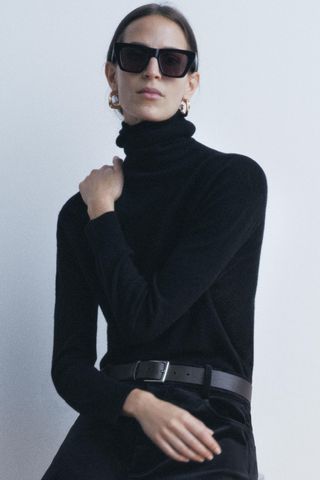 Basic 100% Wool High Collar Sweater