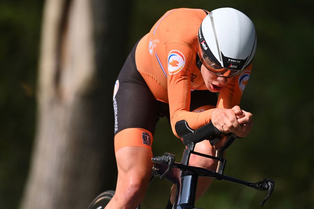 Ellen van Dijk wins elite women's time trial title at Flanders World ...