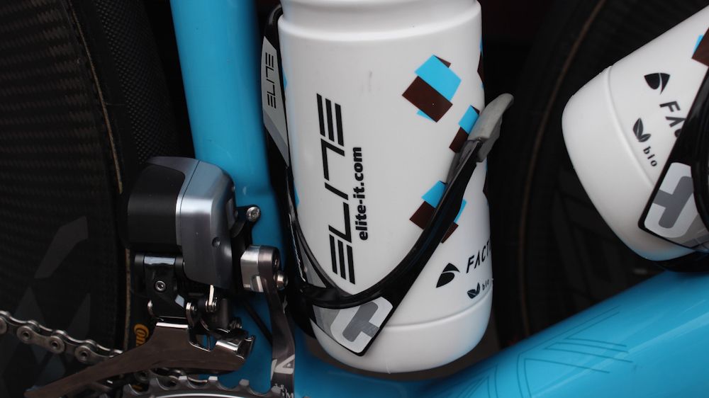Elite Cannibal bottle cages ensure no missing bottles over the cobbled sections