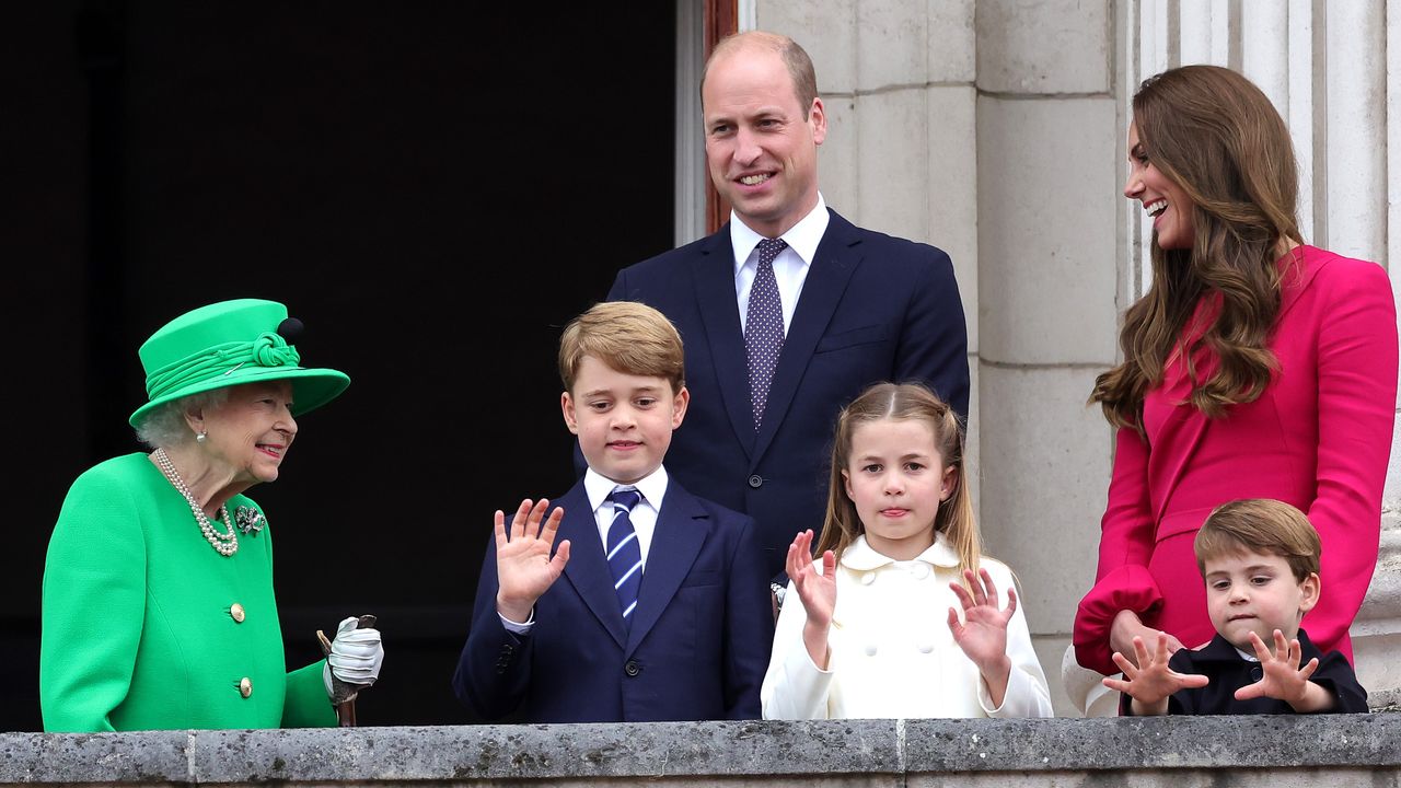 Prince William royal fate - Queen Elizabeth II, Prince George of Cambridge, Prince William, Duke of Cambridge, Princess Charlotte of Cambridge, Catherine, Duchess of Cambridge and Prince Louis of Cambridge on the balcony of Buckingham Palace during the Platinum Jubilee Pageant on June 05, 2022 in London, England. The Platinum Jubilee of Elizabeth II is being celebrated from June 2 to June 5, 2022