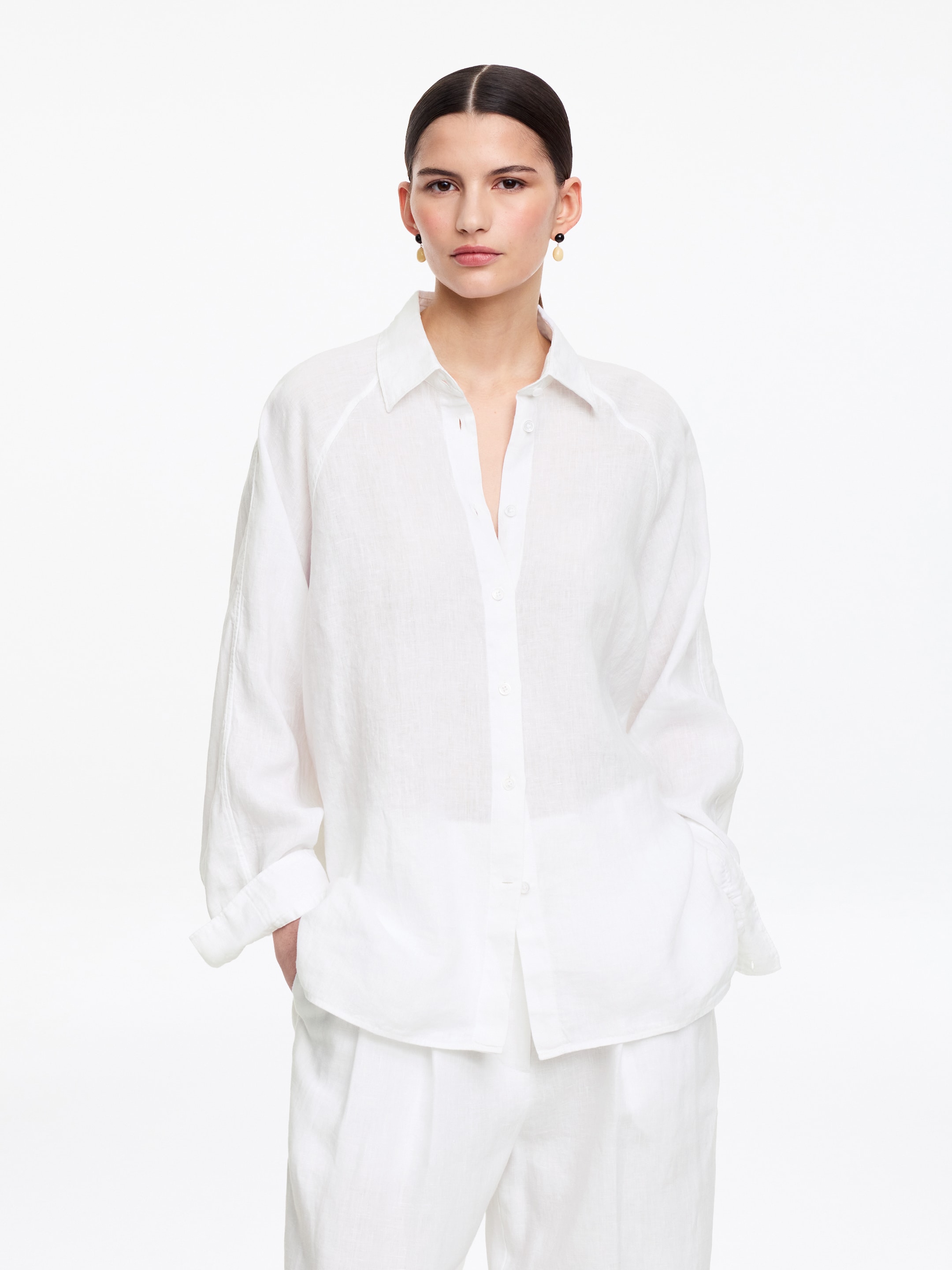 Relaxed Linen Shirt &amp;ndash; White &amp;ndash; Women &amp;ndash; Arket Gb