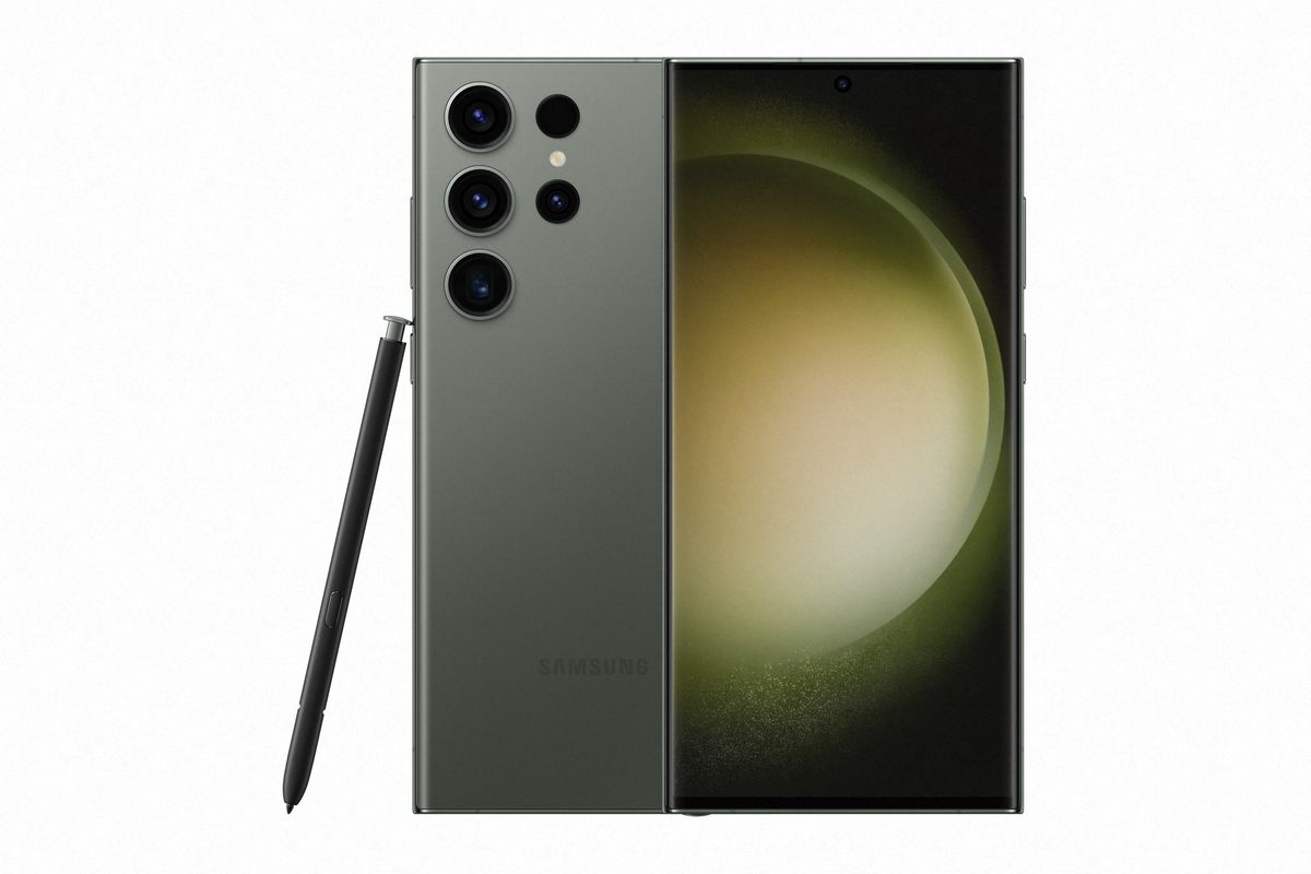 Official press images of the Galaxy S23 Ultra, in Green from the front and back with S Pen stylus