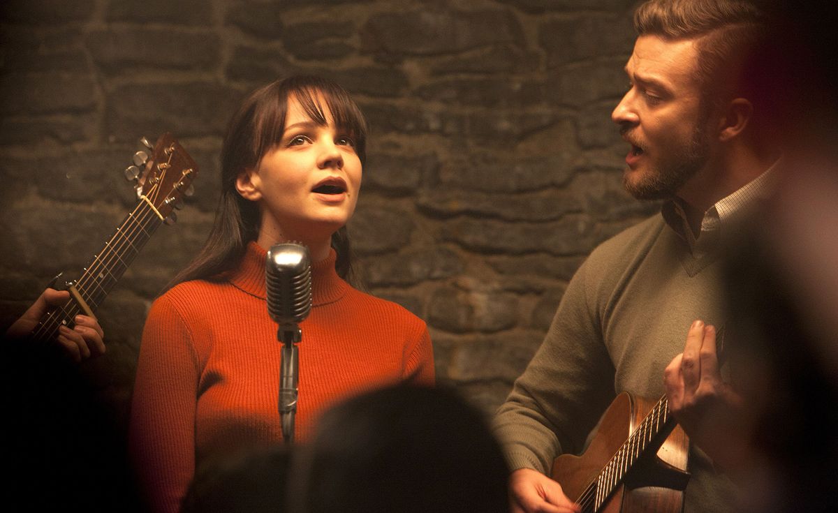 Bradley Walsh Just Became The Best Selling British Artist Of 2016