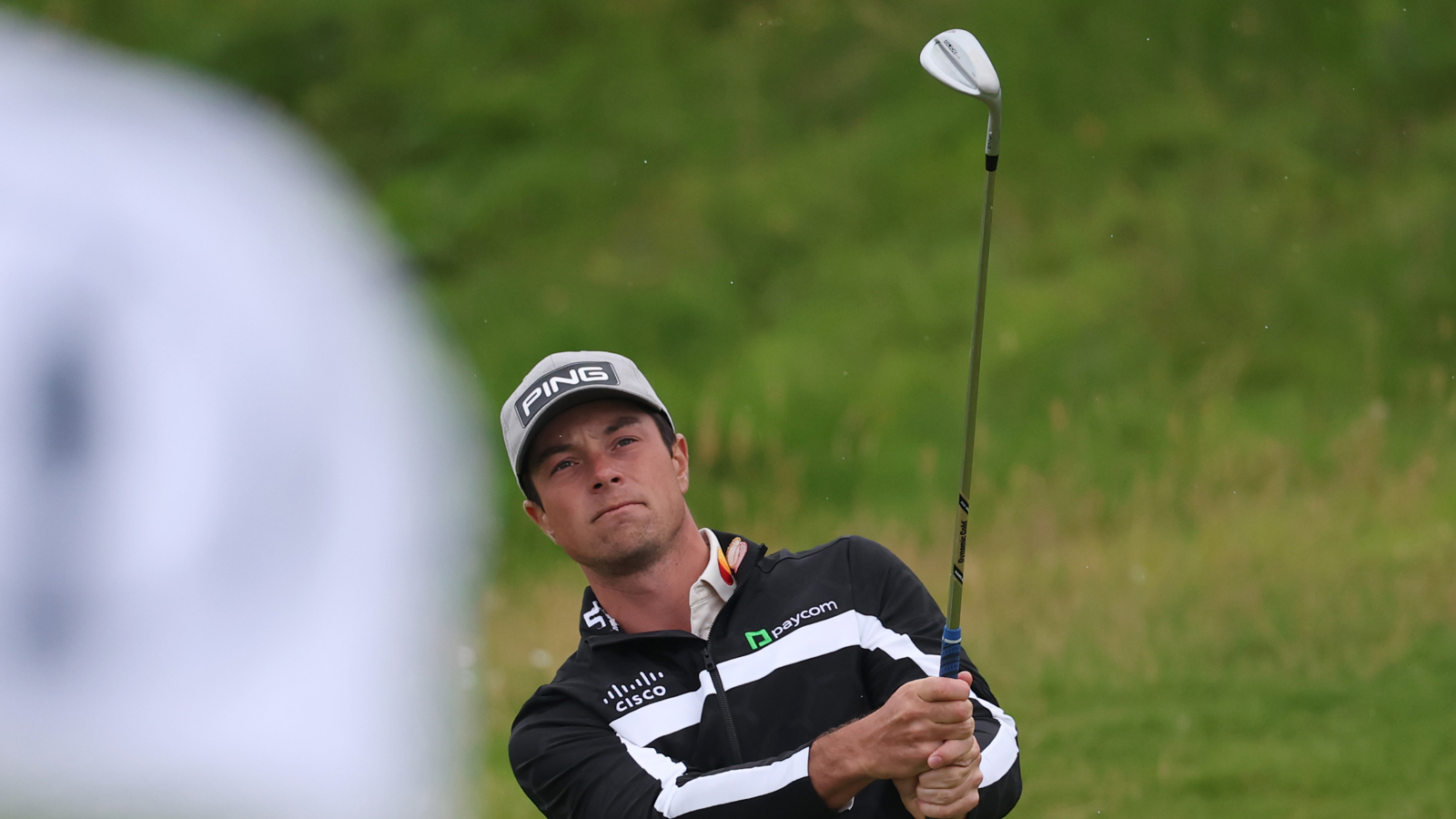 Viktor Hovland hits a wedge shot
