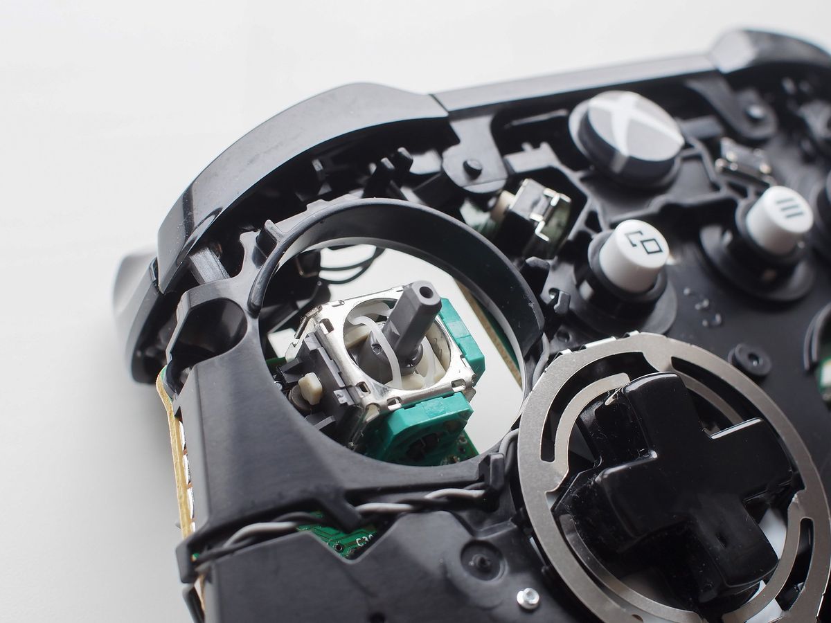 How to replace Xbox One controller thumbsticks Windows Central