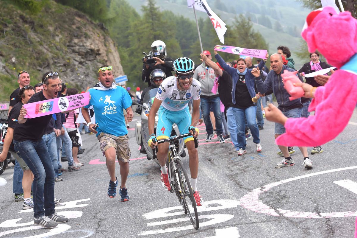 Fabio Aru on the attack