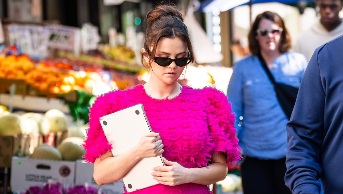 Selena Gomez Test Drives Two Vibrant Spring Color Trends - Vimarsana News