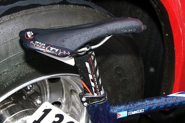 Dominguez keeps the tri them going with his Selle Italia SLR T1 saddle.