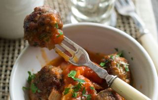 Spicy lamb meatballs in sherry sauce