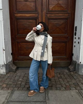 Influencer wearing wide leg jeans