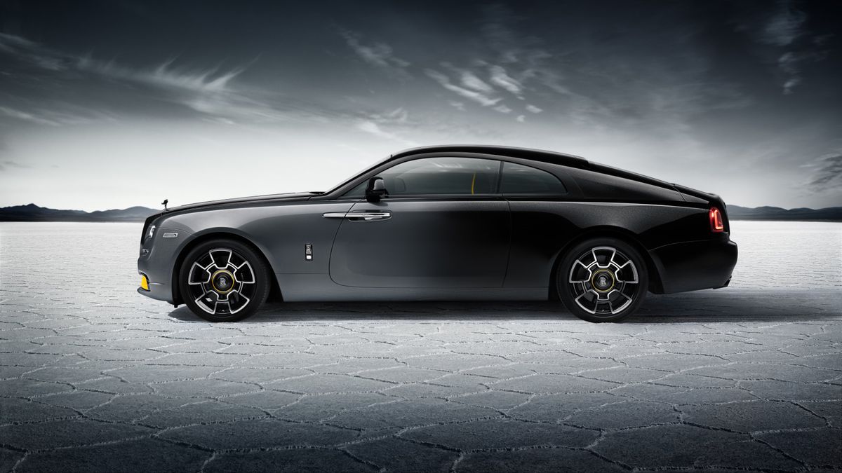Rolls-Royce Black Badge Wraith Black Arrow: the Wraith goes out with a high-contrast bang