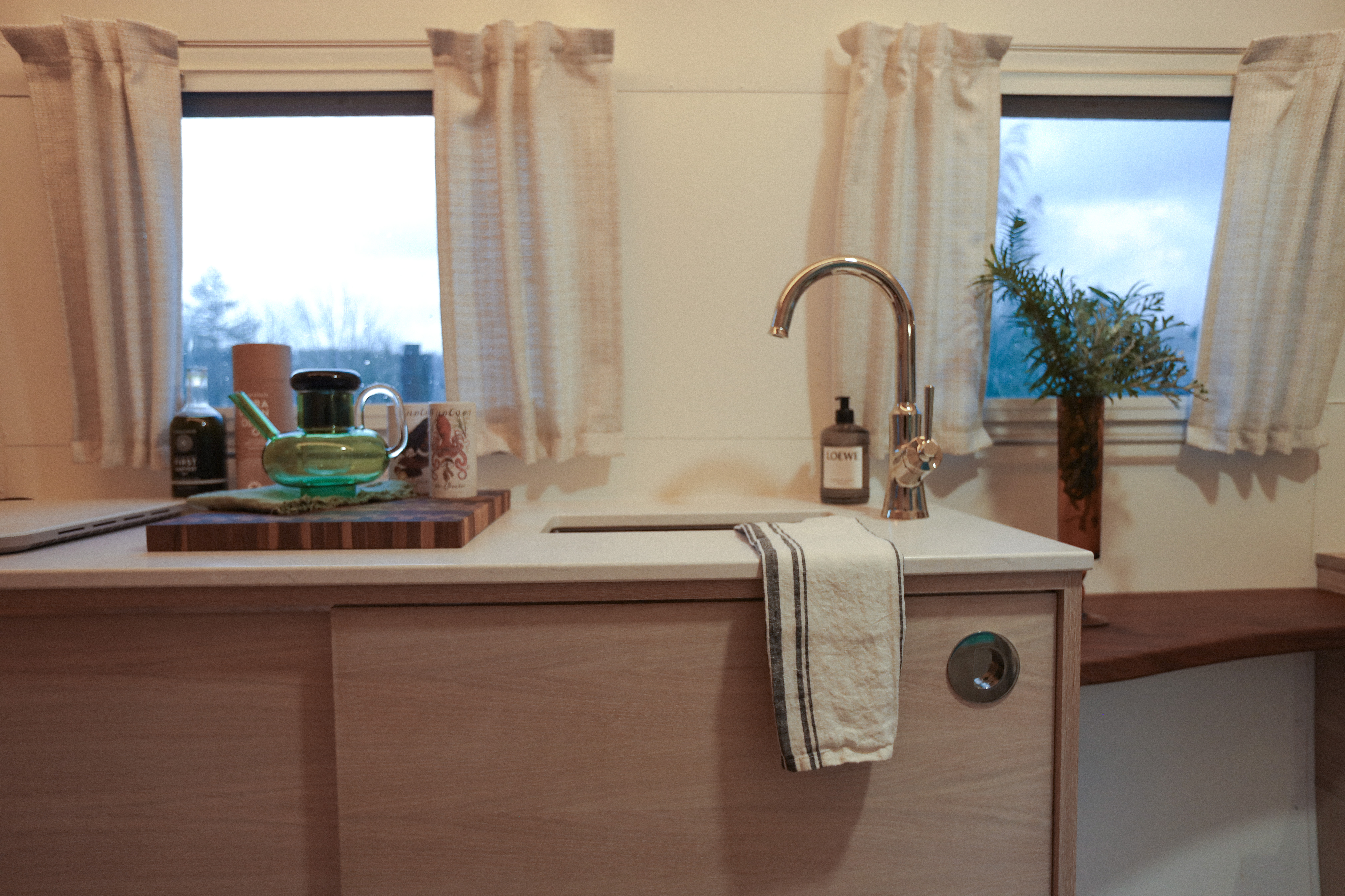 Perpetually Devastated's Santa Cruz Airstream interior