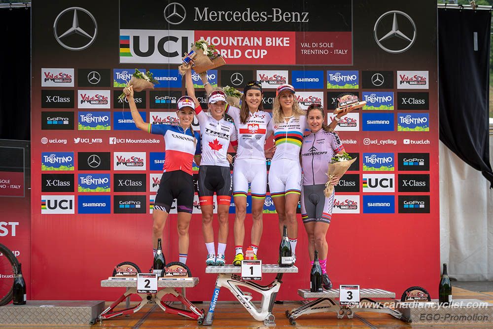 (l-r) Pauline Ferrand Prevot, Emily Batty, Maja Wloszczowska, Jolanda Neff, Gunn-Rita Dahle Flesjaa