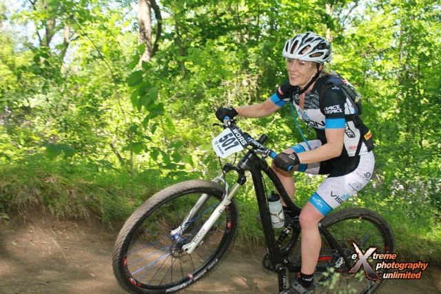 Lindsay Guerra riding strongly through the turns