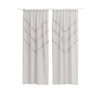 Light gray curtains