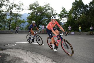 ALPE DHUEZ FRANCE AUGUST 18 LR Pauliena Rooijakkers of The Netherlands and Team FenixDeceuninck and Demi Vollering of The Netherlands and Team SD Worx Protime compete in the breakaway during the 3rd Tour de France Femmes 2024 Stage 8 a 1499km stage from Le GrandBornand to Alpe dHuez 1828m UCIWWT on August 18 2024 in Alpe dHuez France Photo by Alex BroadwayGetty Images