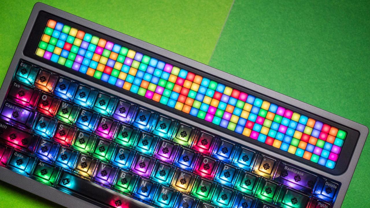 Angry Miao AM RGB 65 keyboard