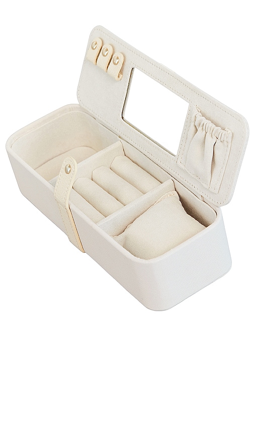 The Jewelry Organizer