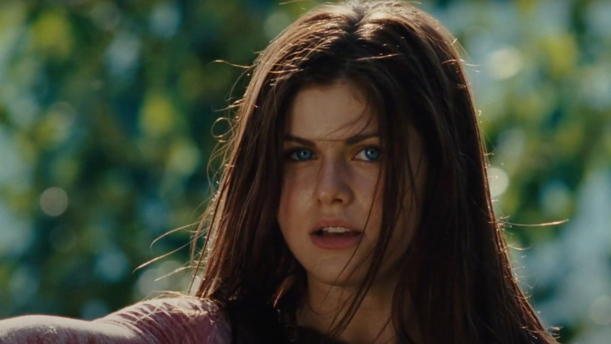 Alexandra Daddario Reacts To Her Percy Jackson Replacement