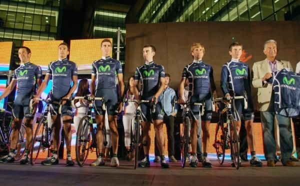 The Movistar team lines up for the Tour de San Luis