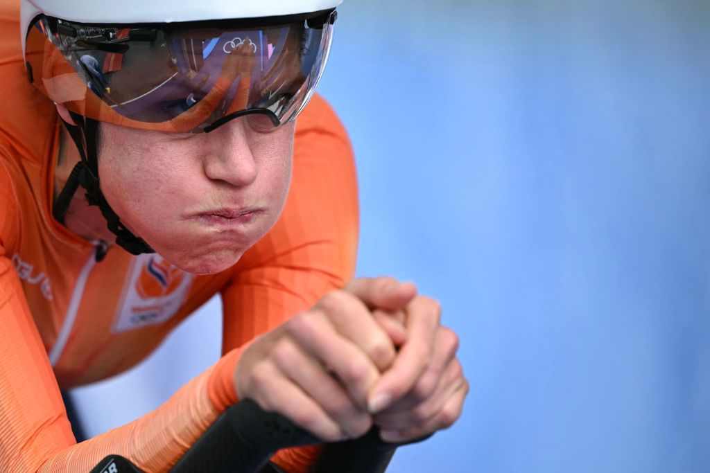 Netherlands' Ellen Van Dijk prepares to take the start of the women's road cycling individual time trial during the Paris 2024 Olympic Games in Paris, on July 27, 2024. (Photo by Ben STANSALL / AFP)