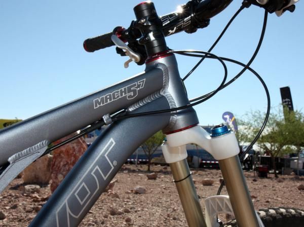 The Mach 5.7 has a newly tapered head tube.